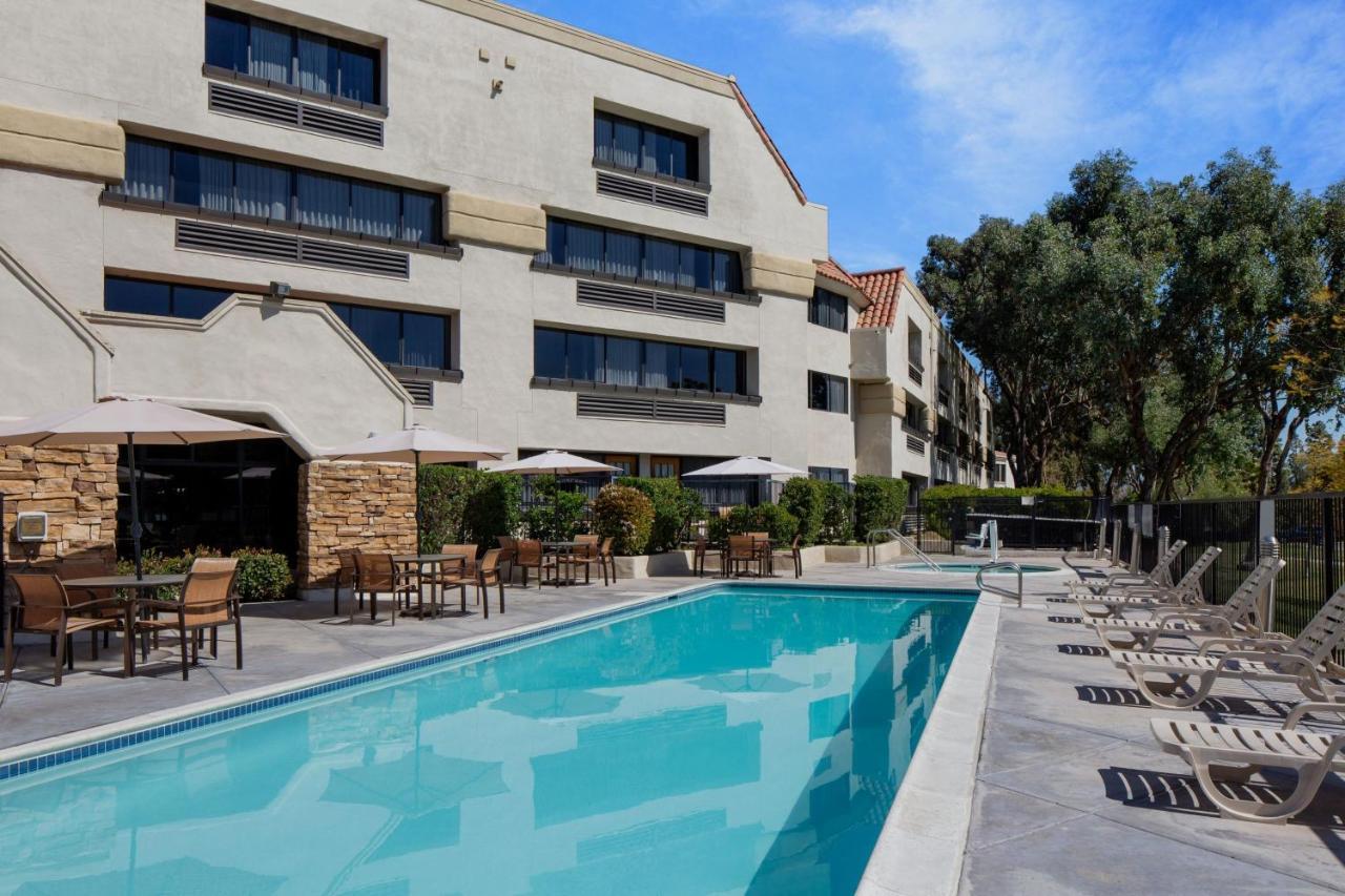 Courtyard By Marriott San Diego Rancho Bernardo Exterior foto